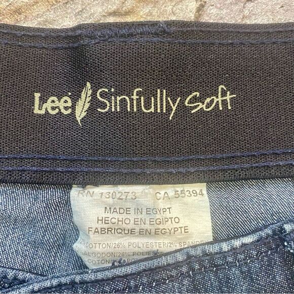 Lee Sinfully Soft Bootcut Denim Jeans Womens Size 8 Dark Wash Mid Rise - Picture 5 of 6